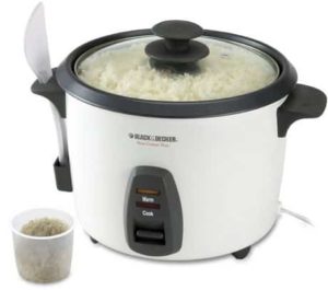 8. Black & Decker 16-Cup Rice Cooker RC436