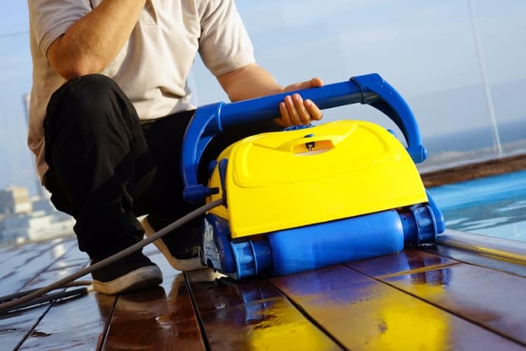 Best Robotic Pool Cleaners